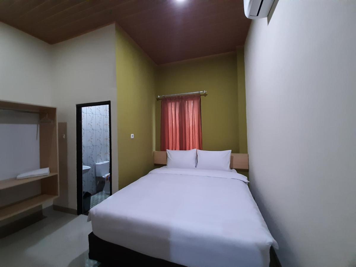 Hotel Sriwijaya 99 巨港 外观 照片